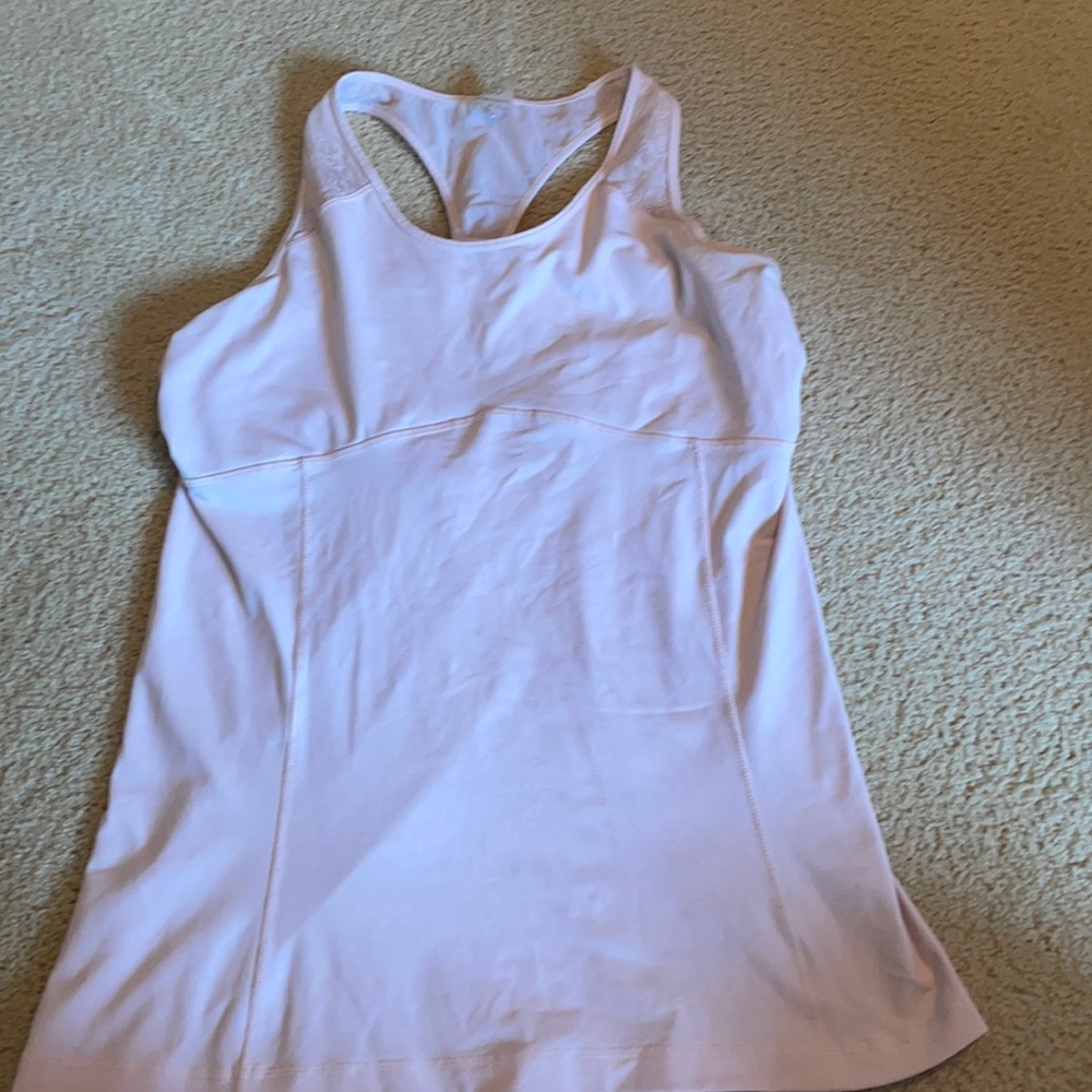 Light pink workout tank top